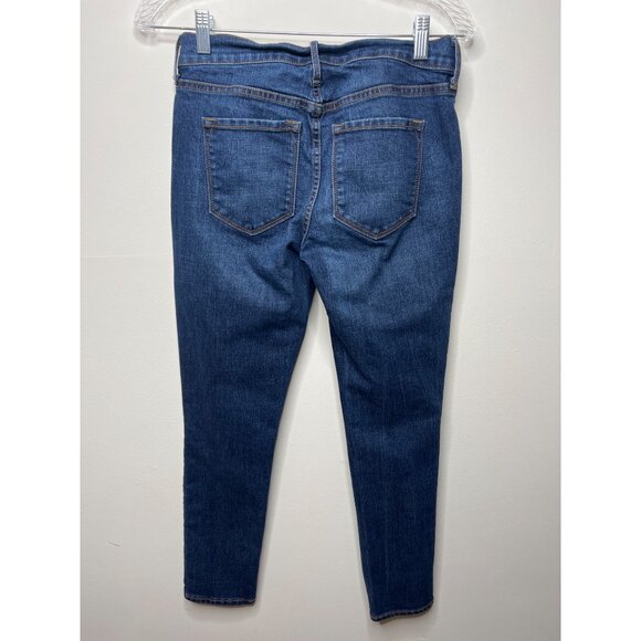 Old Navy Women’s 2 Short Mid Rise Straight Jeans - Picture 7 of 11